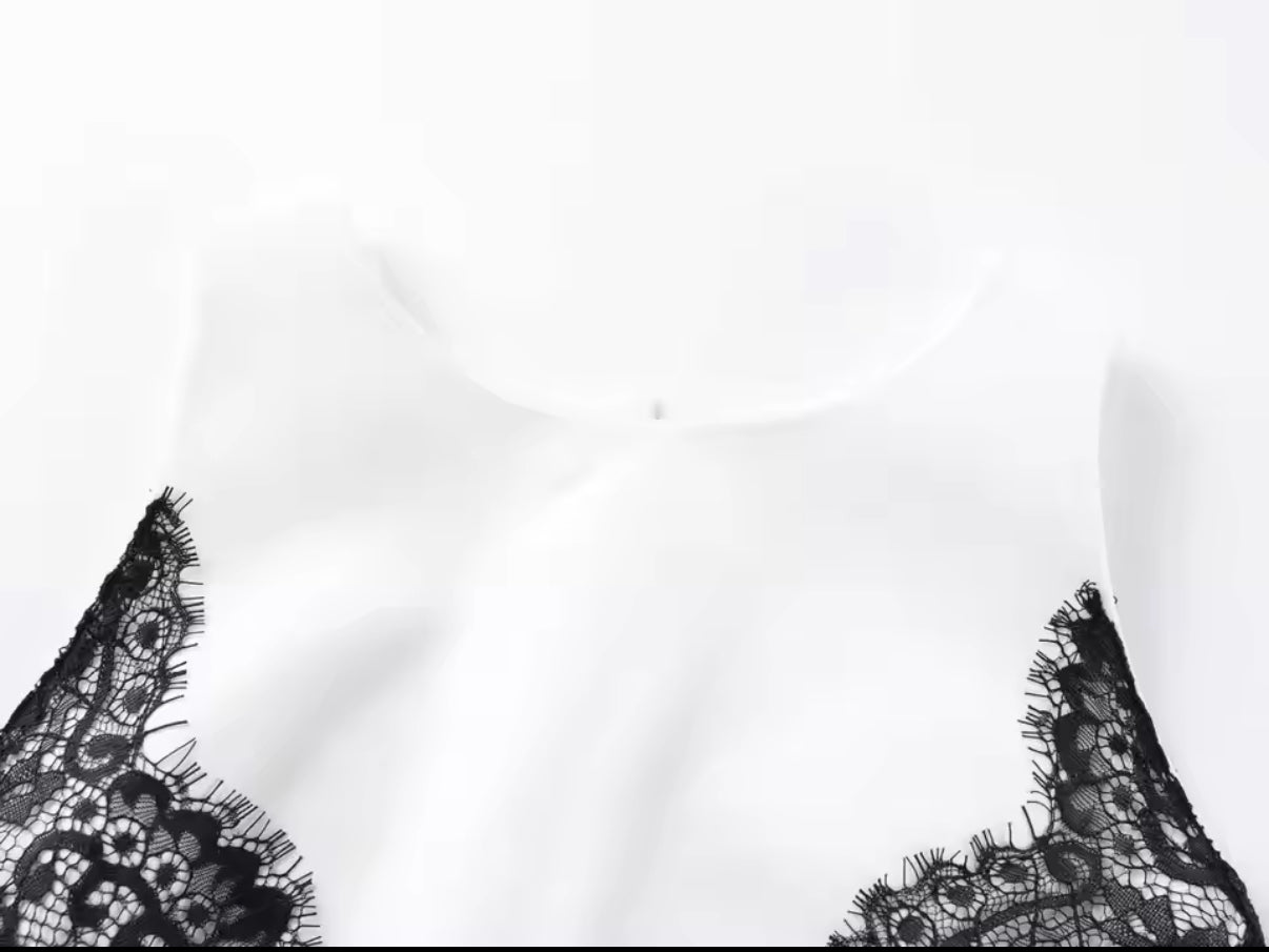 Lana – White & Black Lace Evening Dress